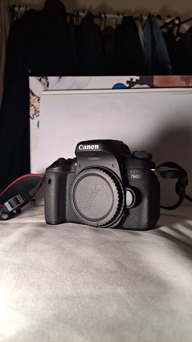 CANON EOS 760D +  CANON EFS 18-135mm 3.5-5.