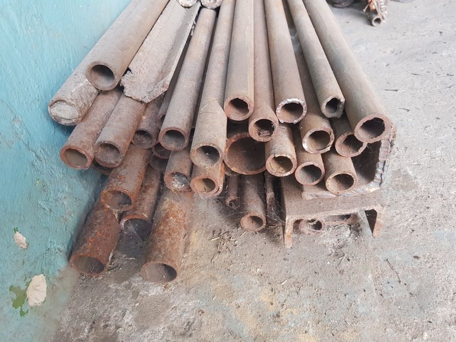 Безшовна труба кутник