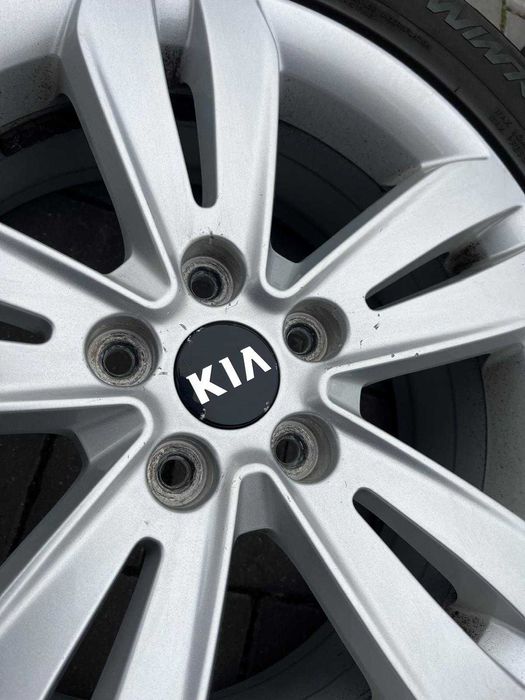Felgi Kia Sportage 7x17H2 5x114,3 ET48.5 TPMS
