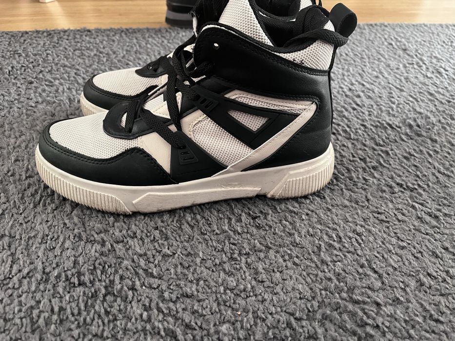 Snakersy damskie Sinsay