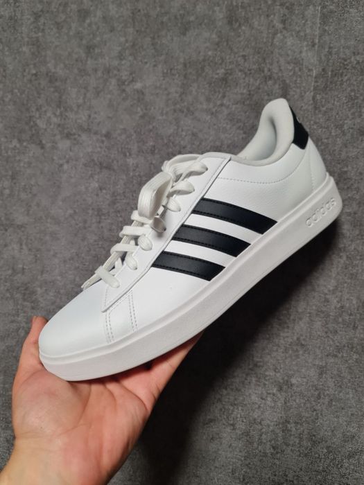 Продам кеди Adidas Grand Court 2.0