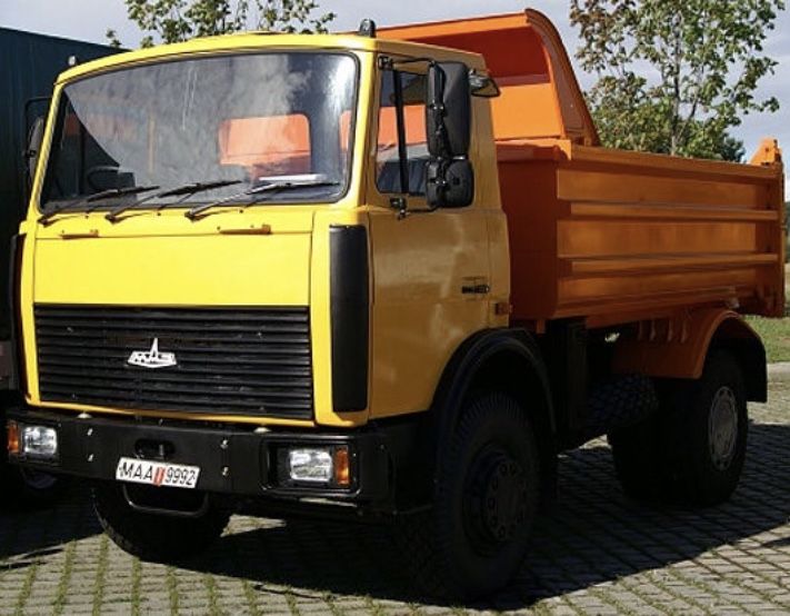 Бій цегляний бетонний для дороги грунт глина на підсипку пісок щебінь