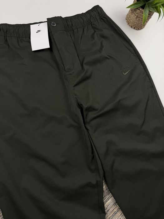 Штани Nike Woven Taper Pants HJ1997-355