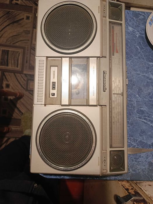 радіомагнітола Panasonic RX-5030LS. вінтаж, ретро.  працює