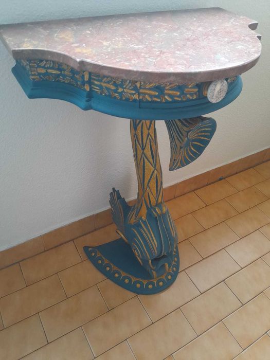Mesa de Apoio antiga restaurada