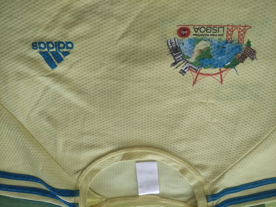 T-shirt corrida Adidas - Meia Maratona de Lisboa - XL

Em bom estado.