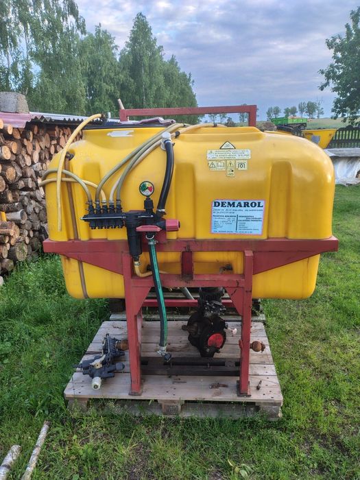 Zbiornik opryskiwacza 600