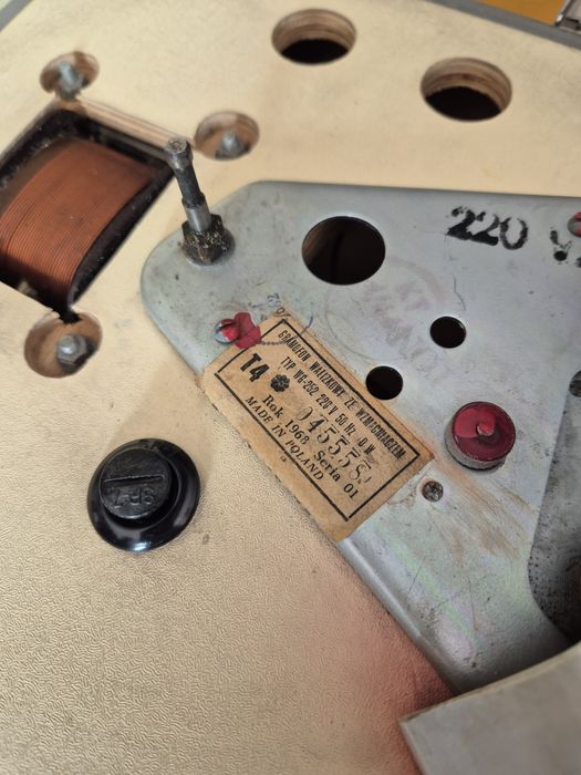 Gramofon Bambino w dobrym stanie. Brak igły.