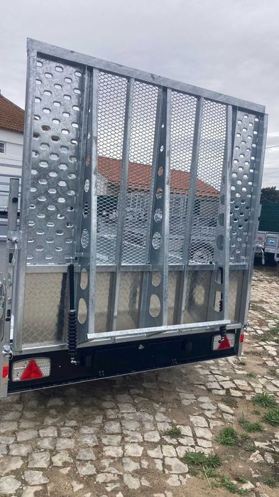 Reboque Nugent Modelo F4920T