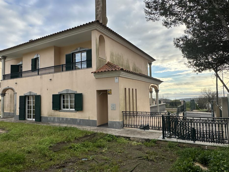 Moradia serra de carnaxide