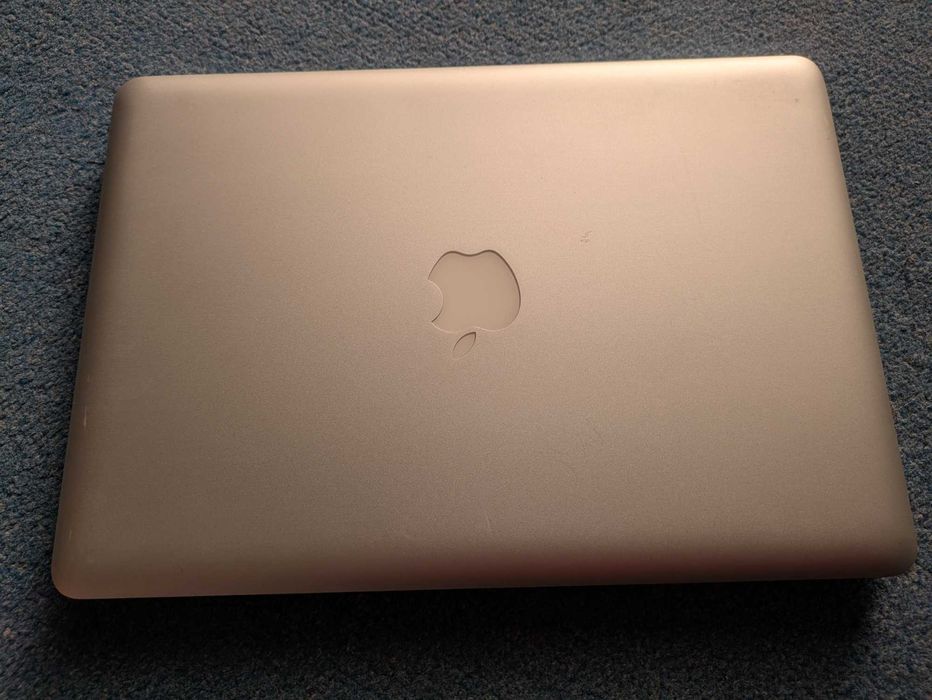 MacBook pro 13' 4/250gb final de 2011