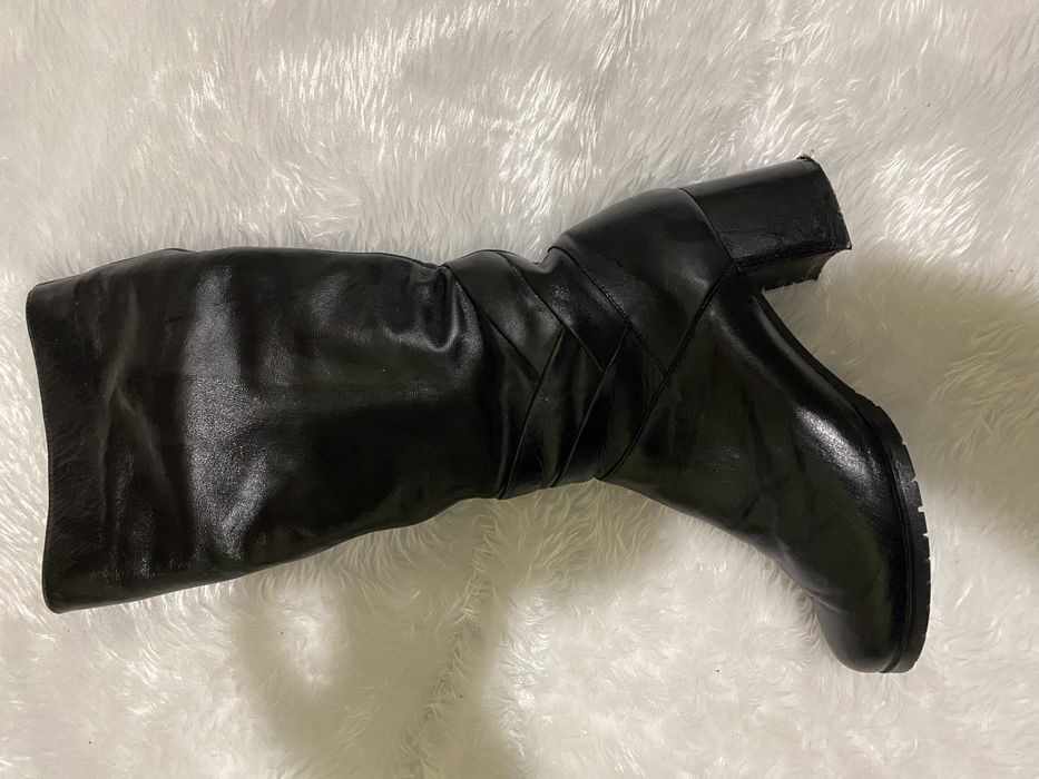 Шкіряні сапоги. Вдягали 1 раз