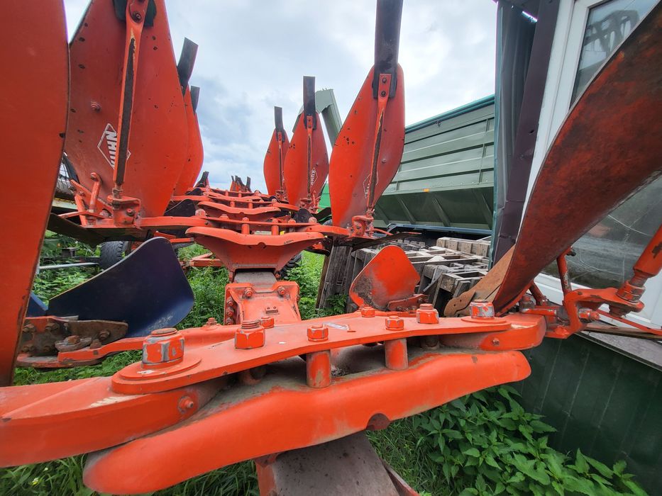 Плуг оборотний KUHN CHALLENGER 9Т, 2017рв