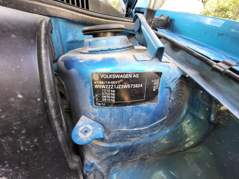Продам Golf 4 1.4