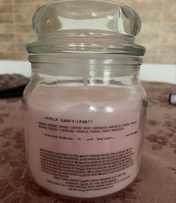 Ароматична свічка Yankee Candle Home Inspiration Garden Party 340 г
