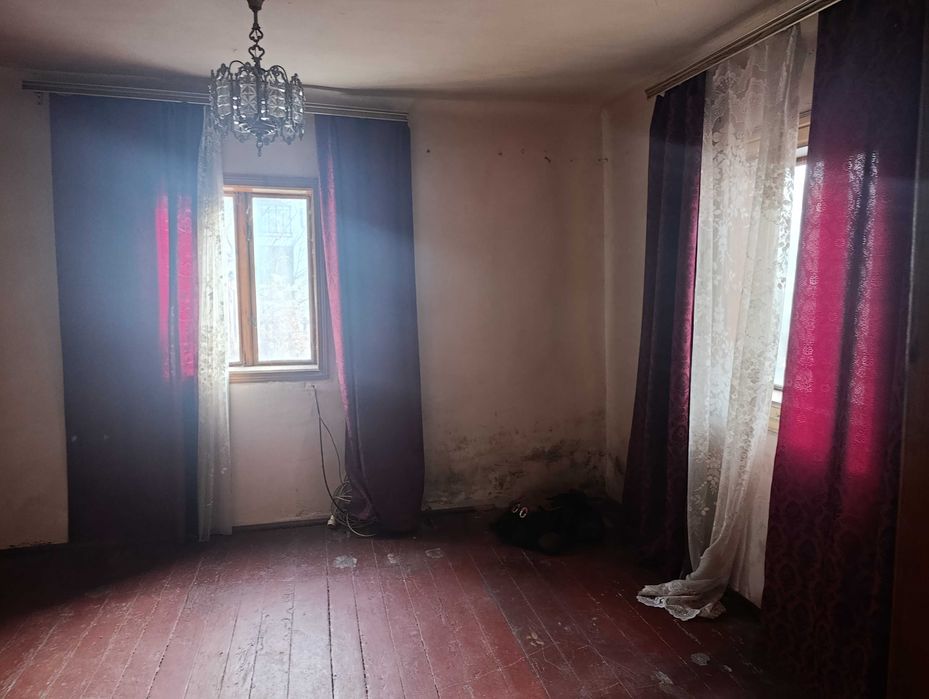 Продаж будинку та земельної ділянки вул.Личаківська