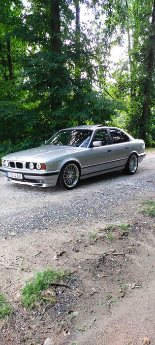 Bmw e34 v8 Bogate wyposażenie