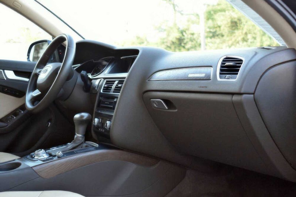 Audi A4 quattro Premium Plus      2014