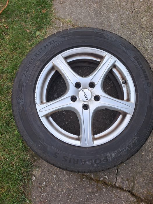 Opony Barum 225/65/17 DOT3923 z felgami