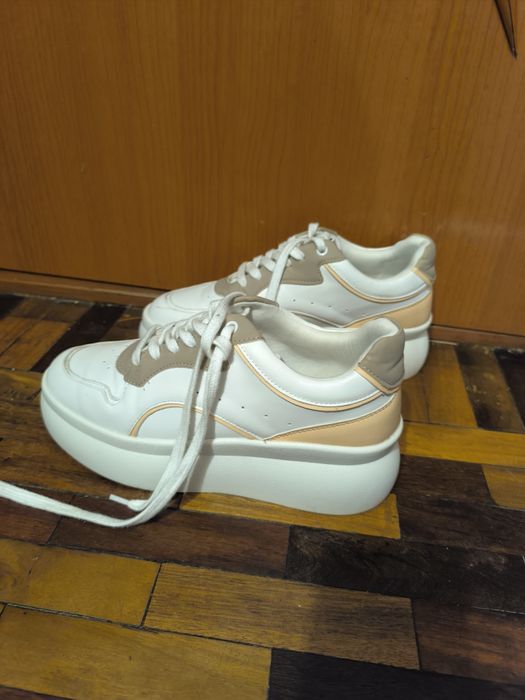 Кросівки кросовки взуття демісезонне туфлі на платформі на підошві