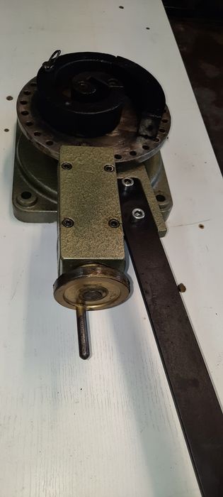 Maquina de dobrar ferro em S como caracóis  MMB 120