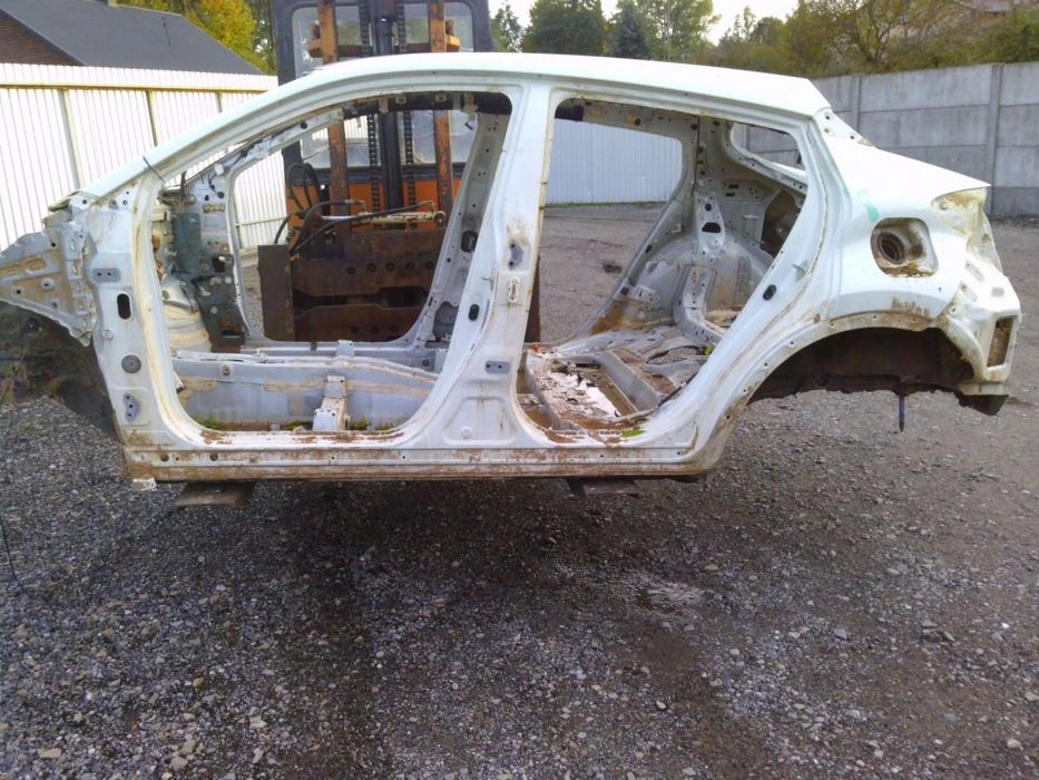 Ćwiartka Dach Tył Karoseria Toyota C-HR