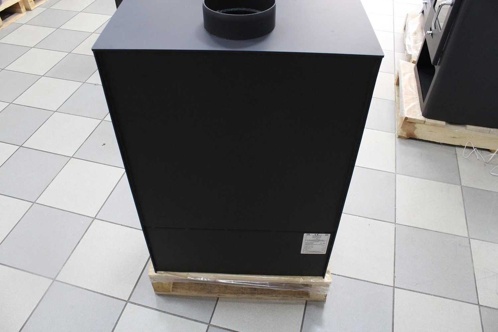 Piec piecyk kominek wolnostojący na drewno Victoria Modena 10kW ECO