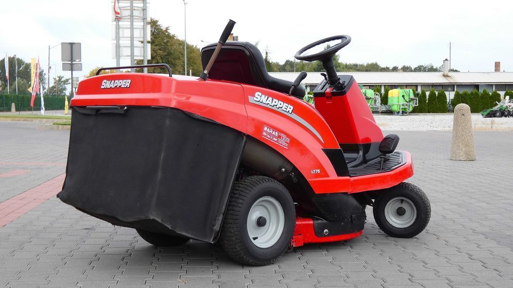 Traktorek kosiarka Snapper LT75 Briggs&Stratton (220801.4) - Baras