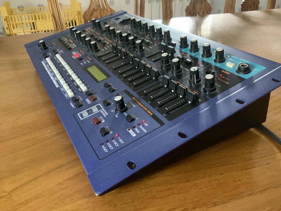 Sintetizador Roland JP 8080 - RARO
