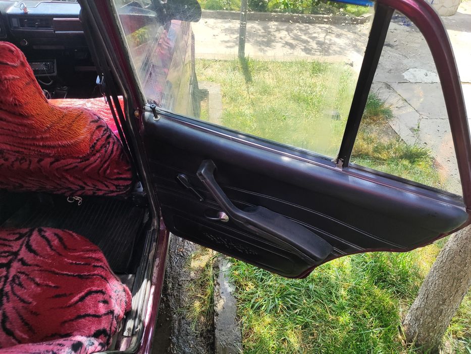 ваз 2105 жигулі пятьорка