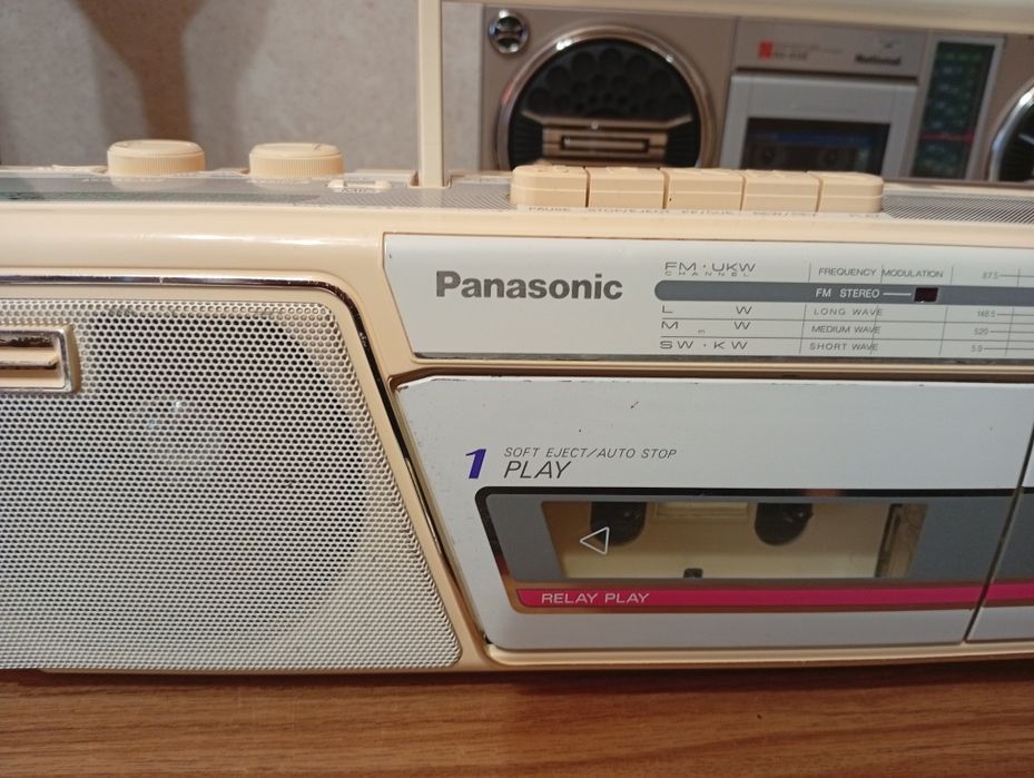 Магнітофон Panasonic Rx -FW18L.