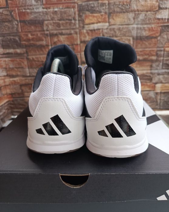 Футзалки, залки adidas Predator (45р.29 см)