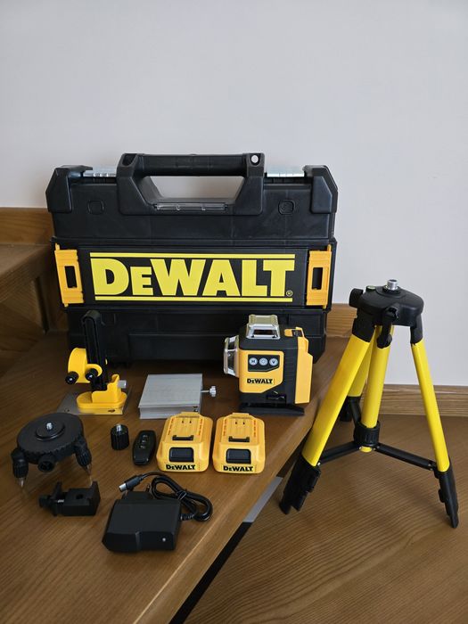 Лазерний рівень Dewalt 4D 16 ліній, лазерный уровень