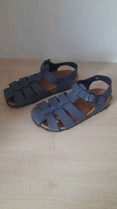 Sandały firmy Grünland