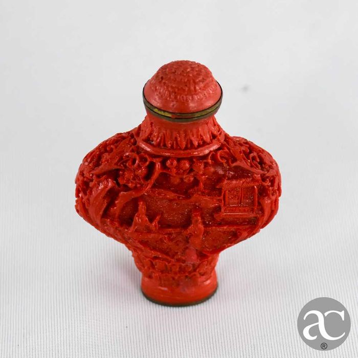 Frasco de Rapé (snuff bottle) laca Cinnabar, 1ª metade séc. XX, nº 2