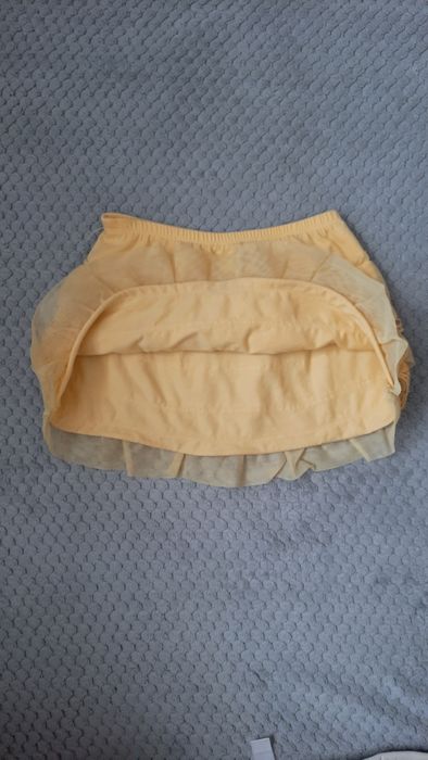 Mayoral spódniczka piękna rozm.92-98 jak nowa