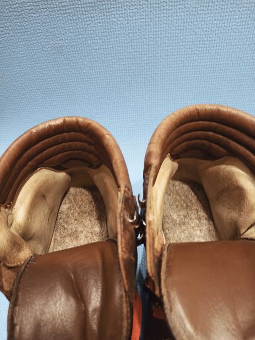 Ботинки черевики