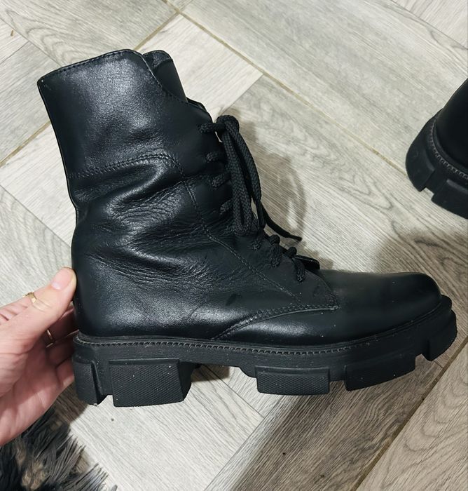 Ботинки зимние женские