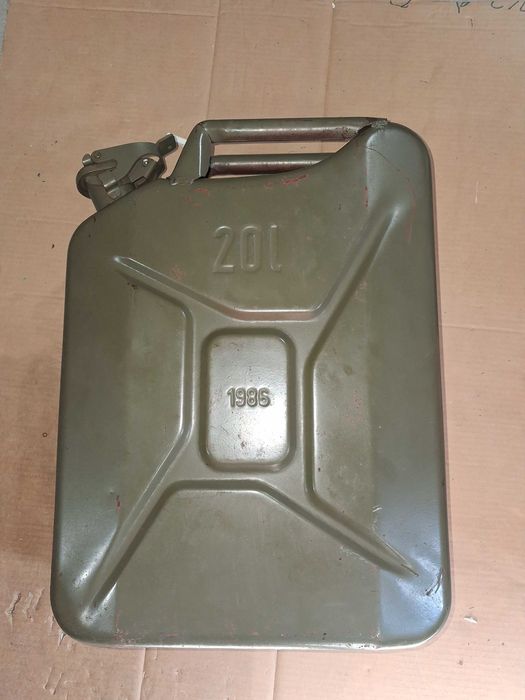 kanister wojskowy 20 l PRL 1986