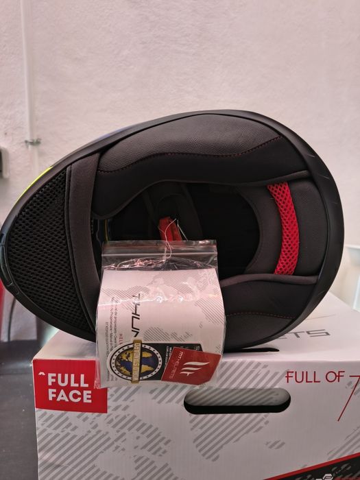 Capacetes MT Helmet