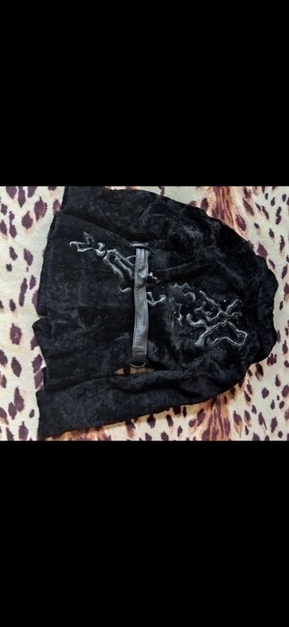 Жіночий натуральний  полушубок з мутону