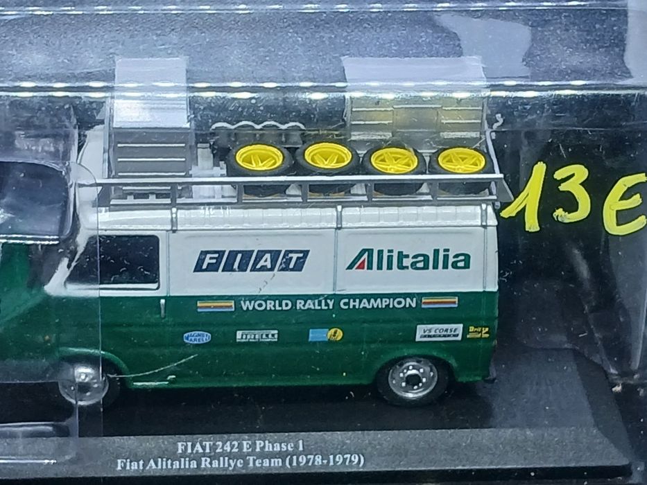 Miniaturas escala 1/43 Carrinhas de Assistência  de Ralies  8 modelos diferentes