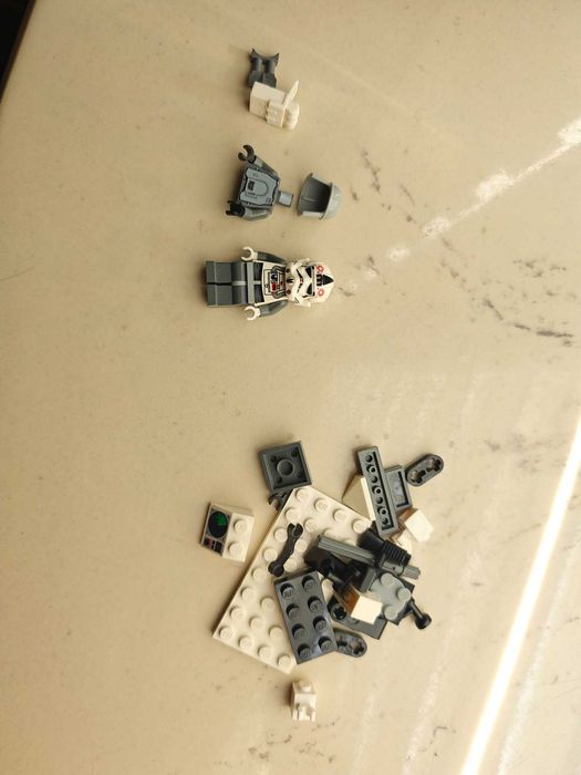 Klocki LEGO Star Wars 8084 Imperial Hoth Battle Pack