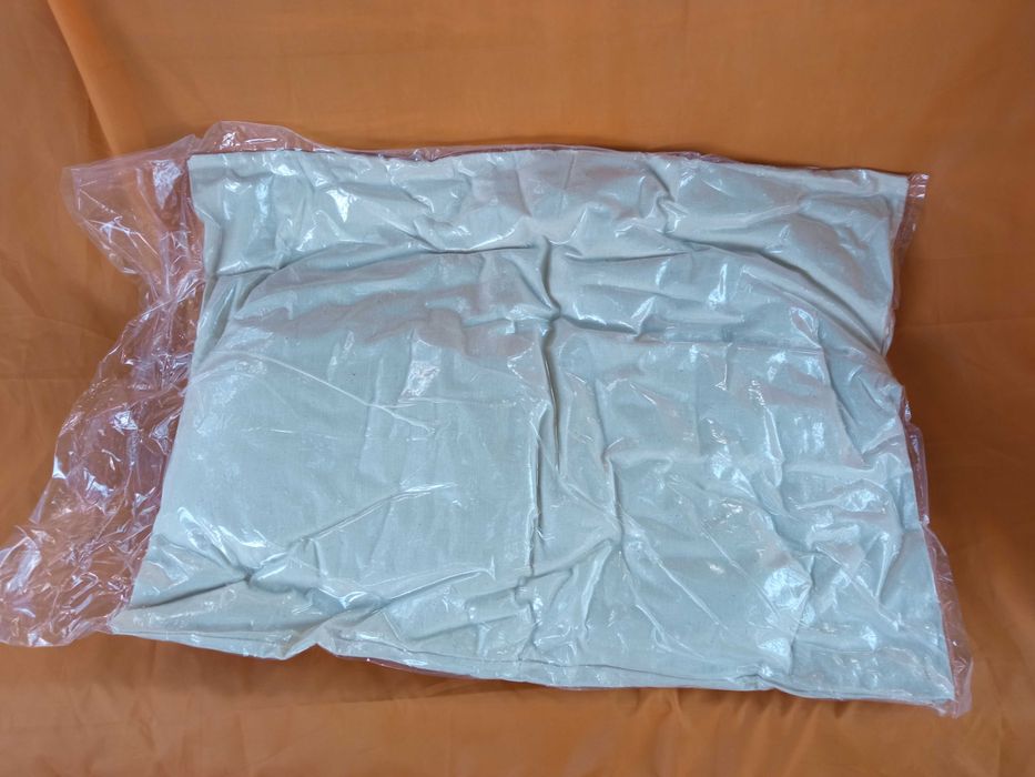 Нова подушка 50*70 см