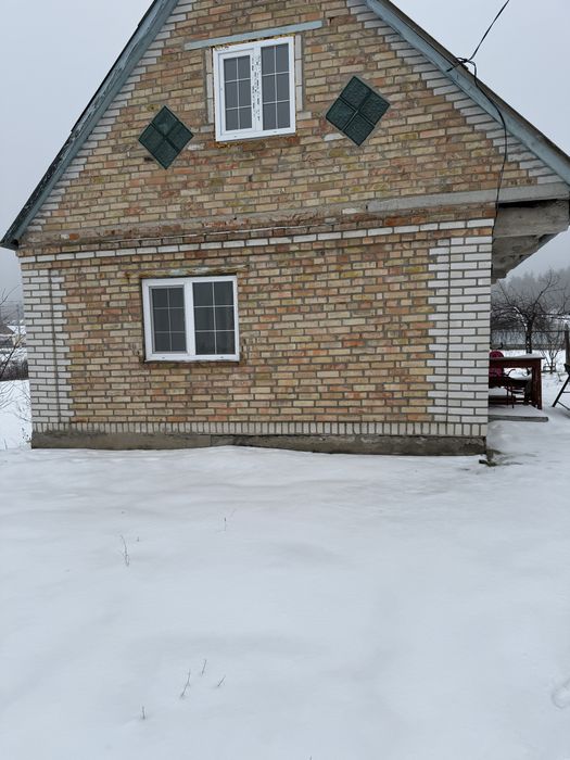 Будинок смт Рокитне