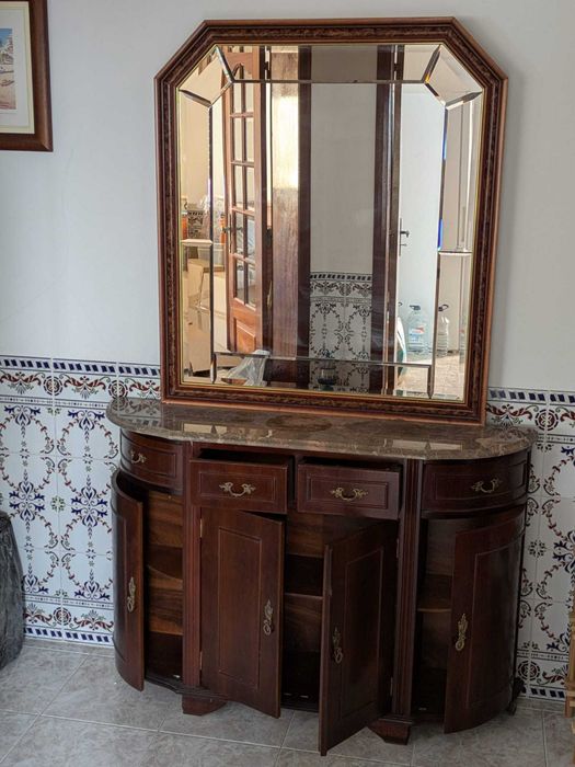 Móvel de entrada / Sapateira com espelho