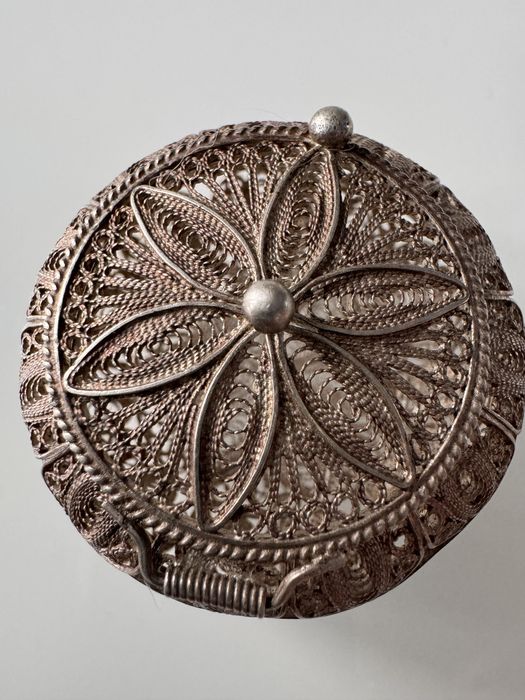 Puzderko na biżuterię arabskie srebrne lata 80te