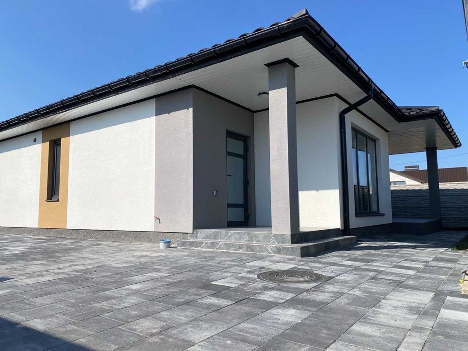 Продам новий будинок з ремонтом в мкр. Академічний 2342