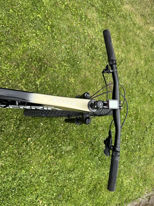 Rower MTB Berria Bravo karbon carbon M