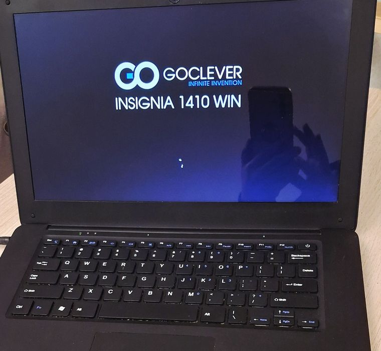 Laptop 14,1" RAM 2GB Dysk 32GB Goclever Insignia